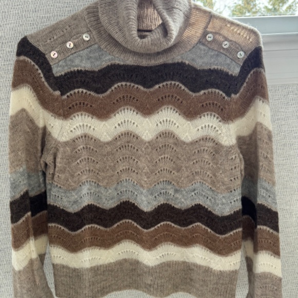 LoveShackFancy turtleneck sweater - Picture 4 of 7